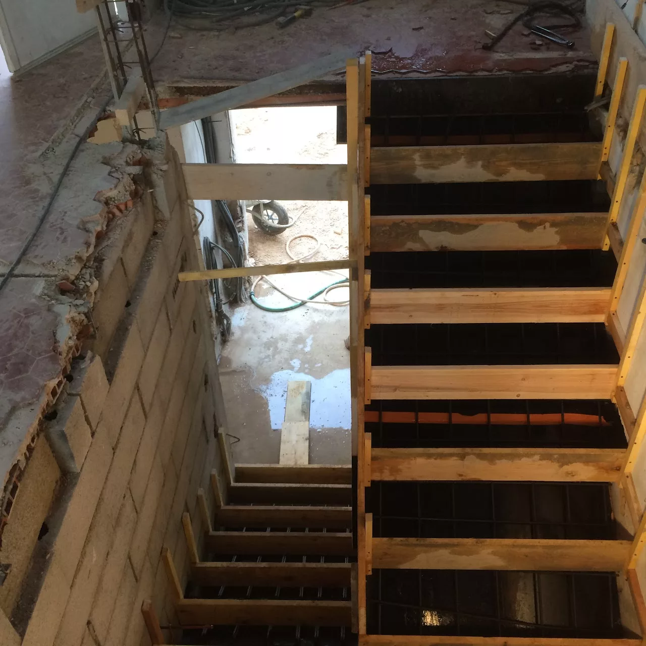 Escaliers — chantier JHS Entreprise