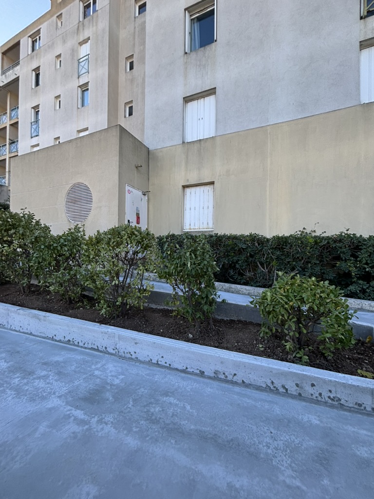 CE0074C9-8F32-485D-A757-14DD6668A392_1_105_c